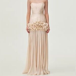 NEW $285 Nova Trendy Dress Floral Appliqué Cream Strapless Evening Gown